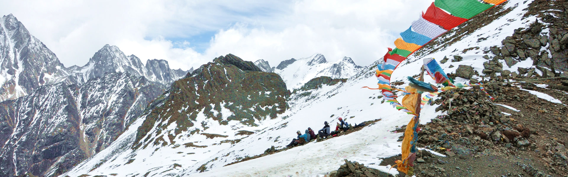 Mount Gongga Group Hiking Tour
